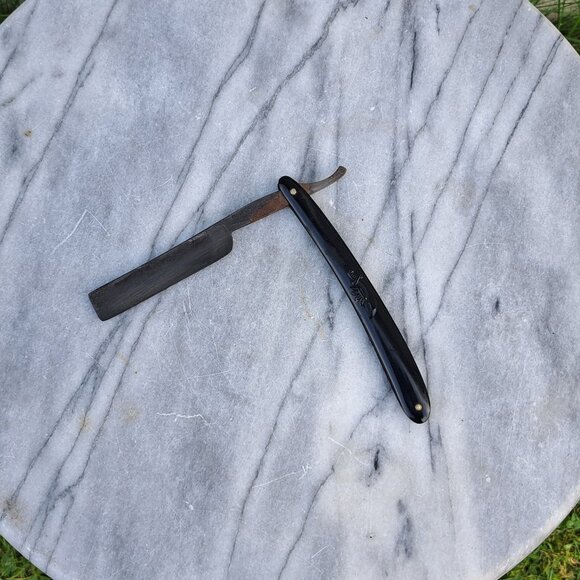 Crown & Sword Straight Razor -Solingen Steel Germany - Picture 1 of 11